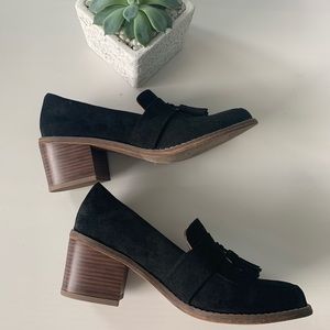 Heeled black vegan suede mules